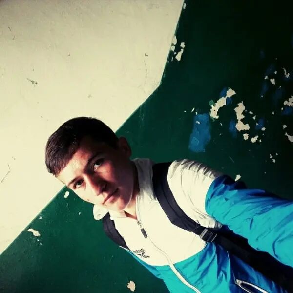  30109253  Aleksandr, 24 ,    