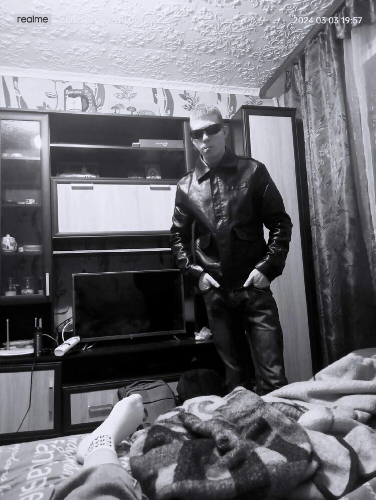  47262273  Nikita, 22 ,    -