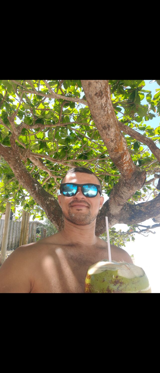  --,   Uanderson, 32 ,   ,   