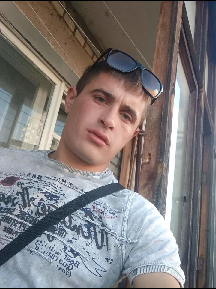  ,   , 28 ,   ,   
