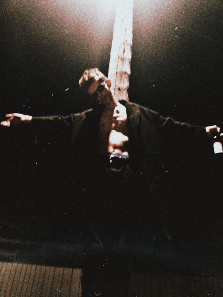  -,   , 21 ,   ,   