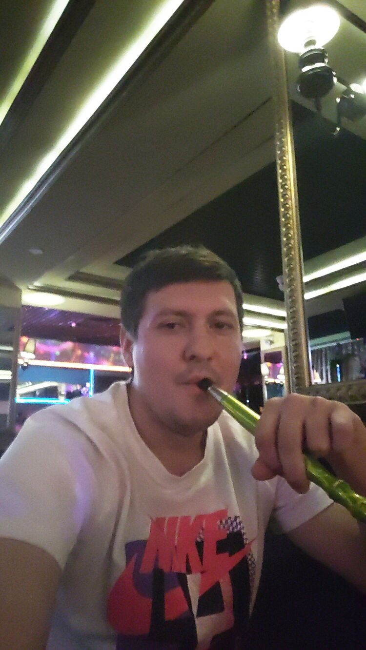  28426523  , 37 ,    