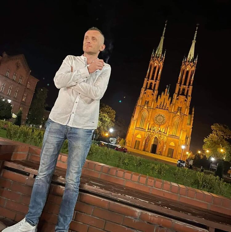  38868803  Romko_Romko, 37 ,    