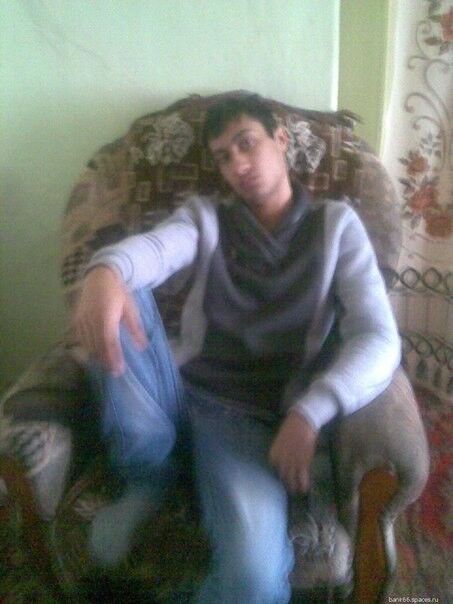  7305173  Damir, 31 ,    