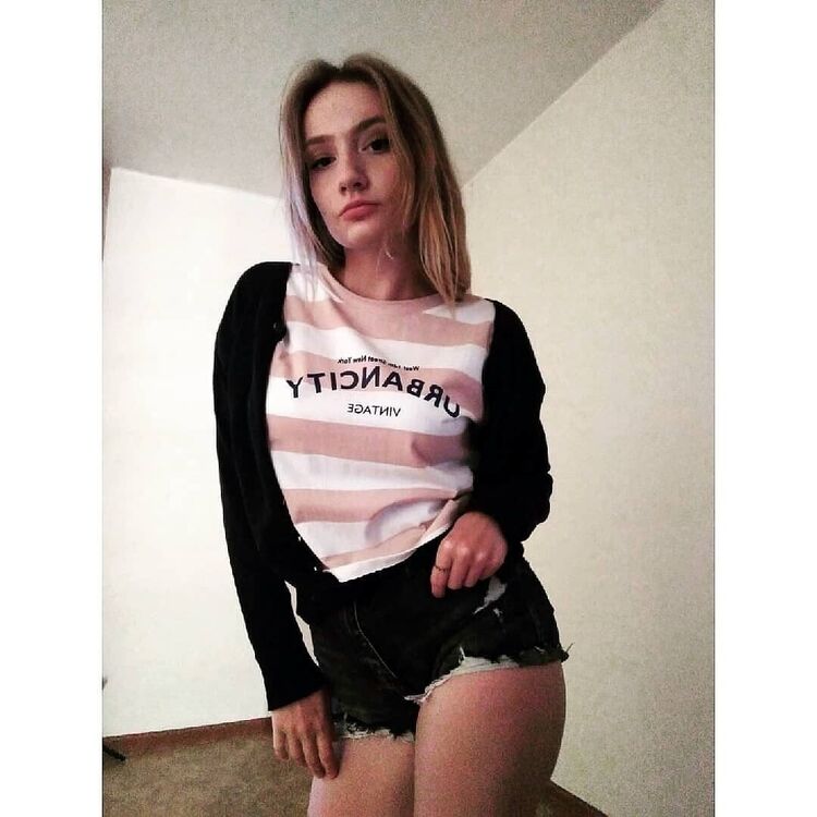  24910753  , 24 ,    