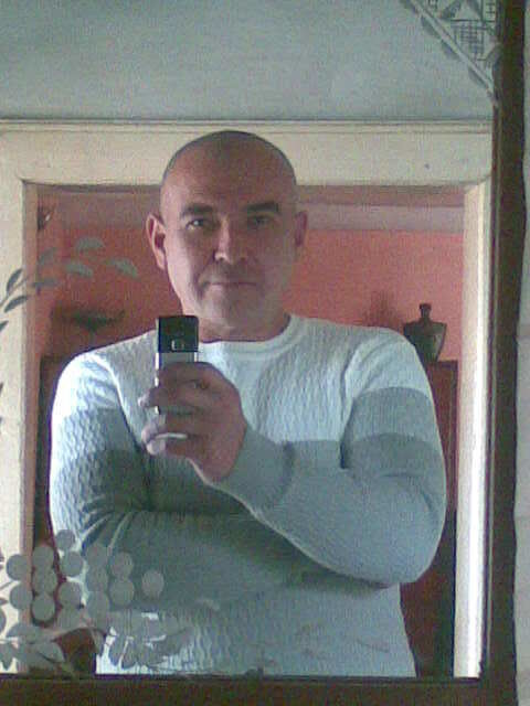  17925653  Oleg, 49 ,    
