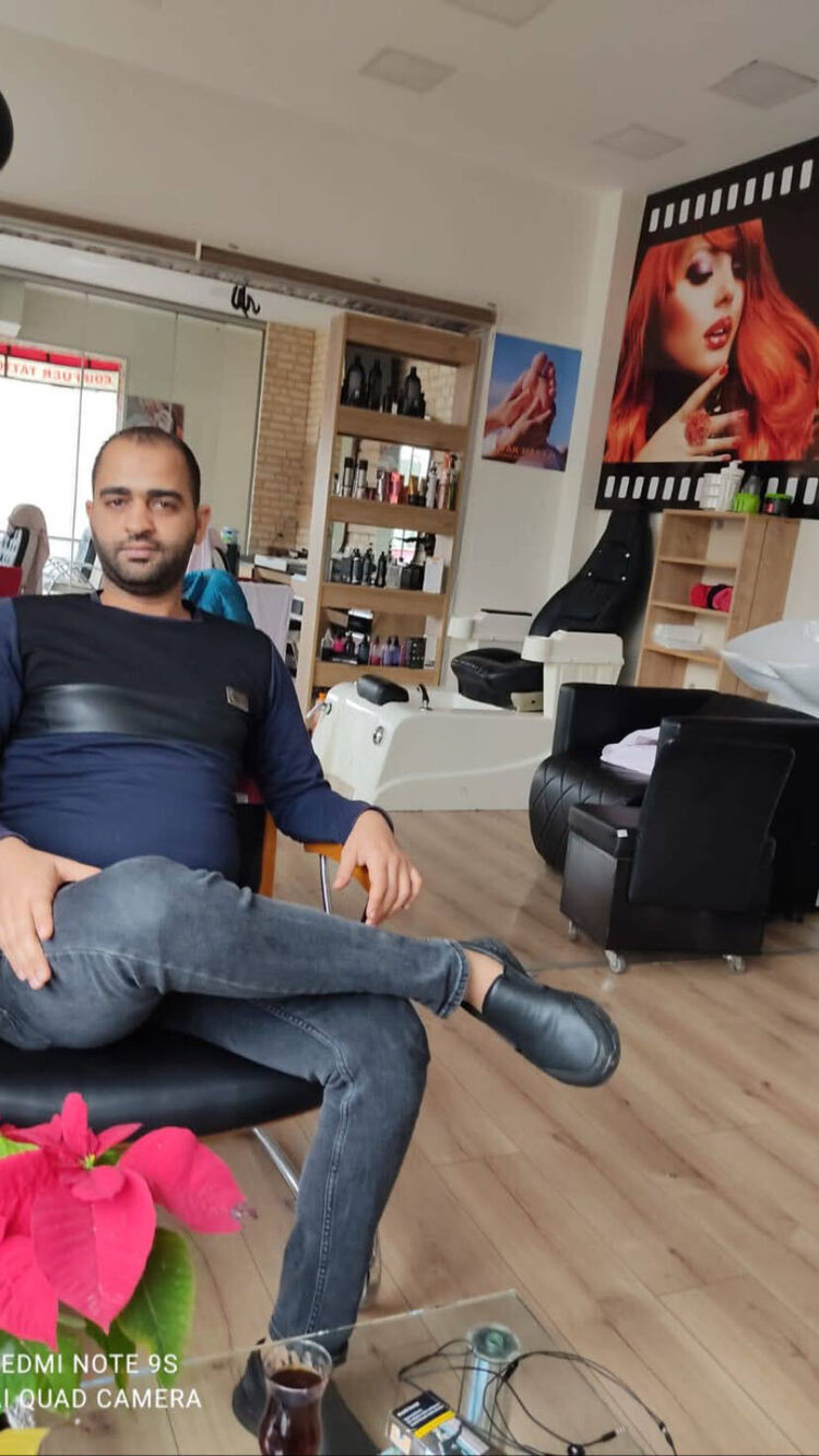  34224513  Muhammad, 38 ,    