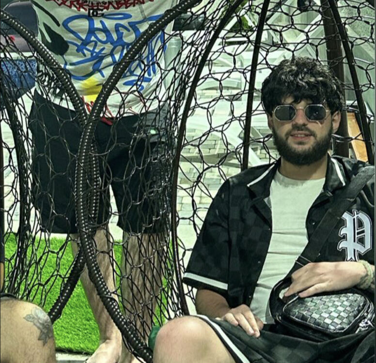 ���� 45088873 ����� Karen, 24 ����, ���� ���������� � �������