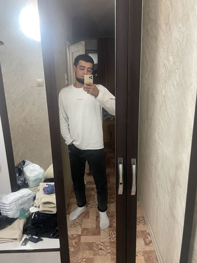  53520773  , 22 ,    -