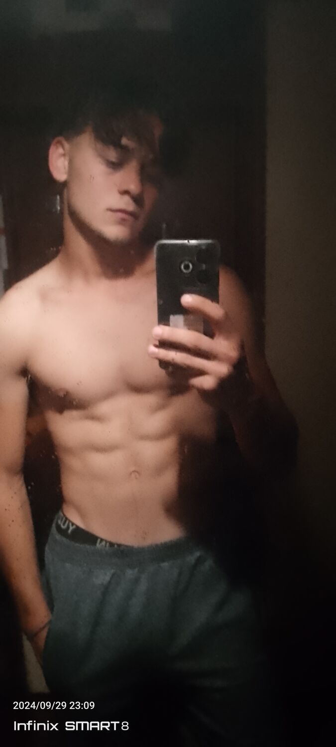  ,   Kolia, 19 ,   ,   