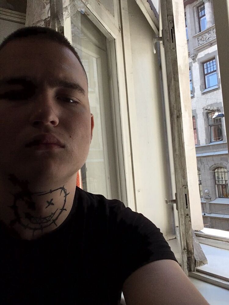  -,   , 21 ,   ,   