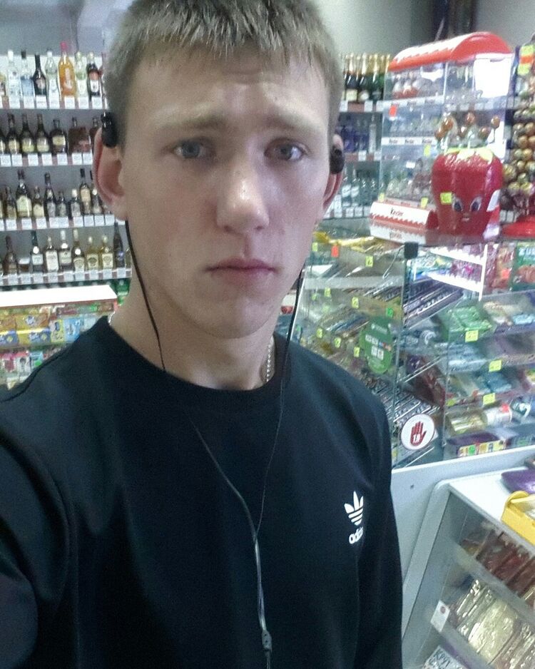  31354313  Volodya, 30 ,    