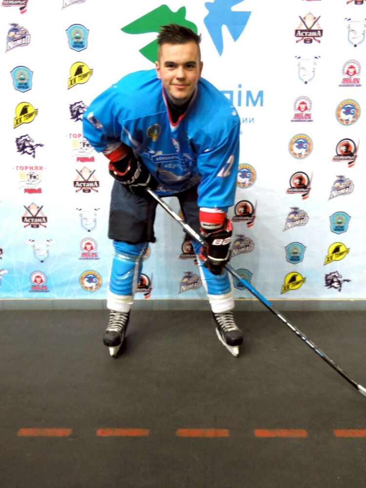  11784673  Bogdan, 27 ,    -