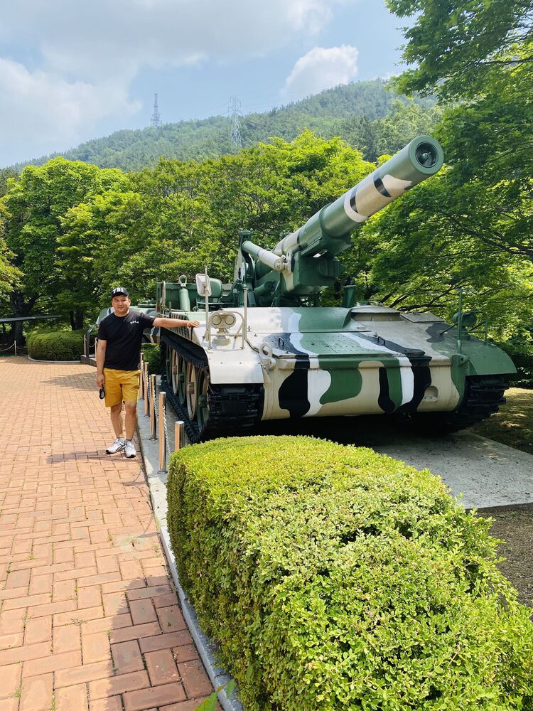  24037233  John, 40 ,    