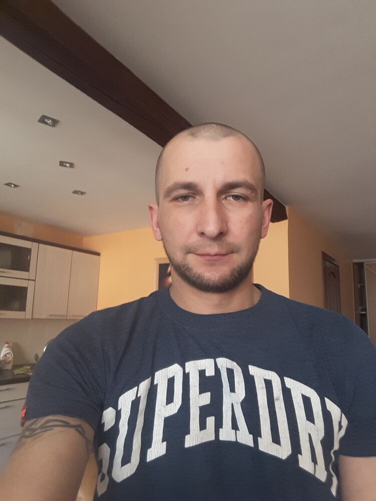  52758583  , 39 ,    Saint-Nazaire