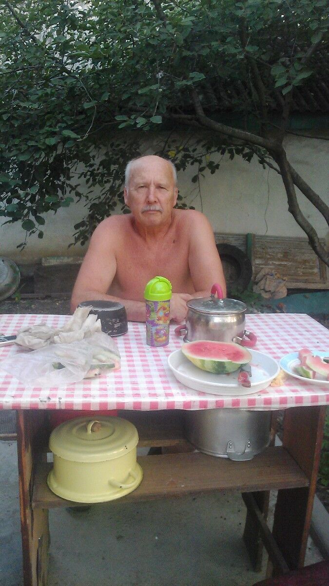   ,   Nikolai, 73 ,  