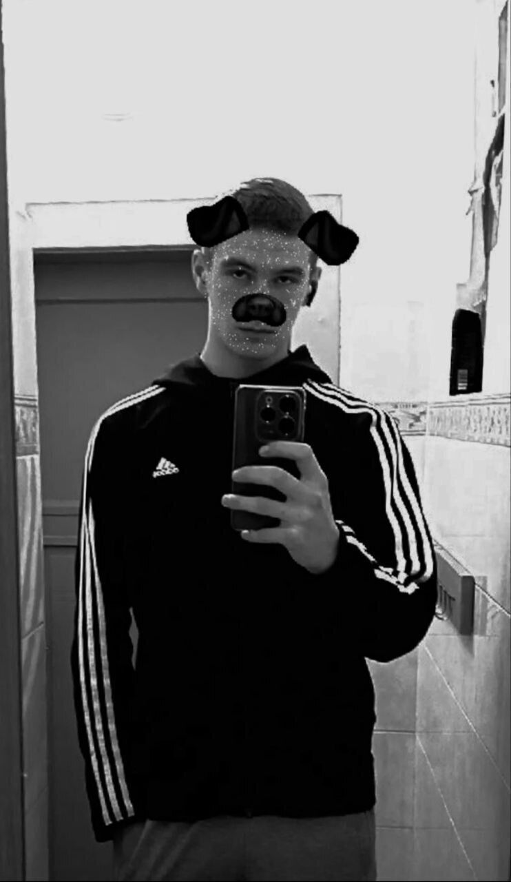  50693633  Roman, 19 ,    Nymburk