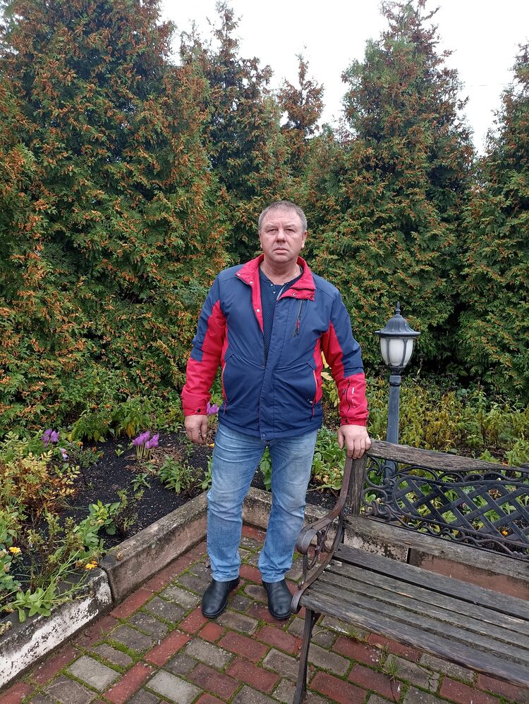  ,   Igor, 53 ,   ,   , c 