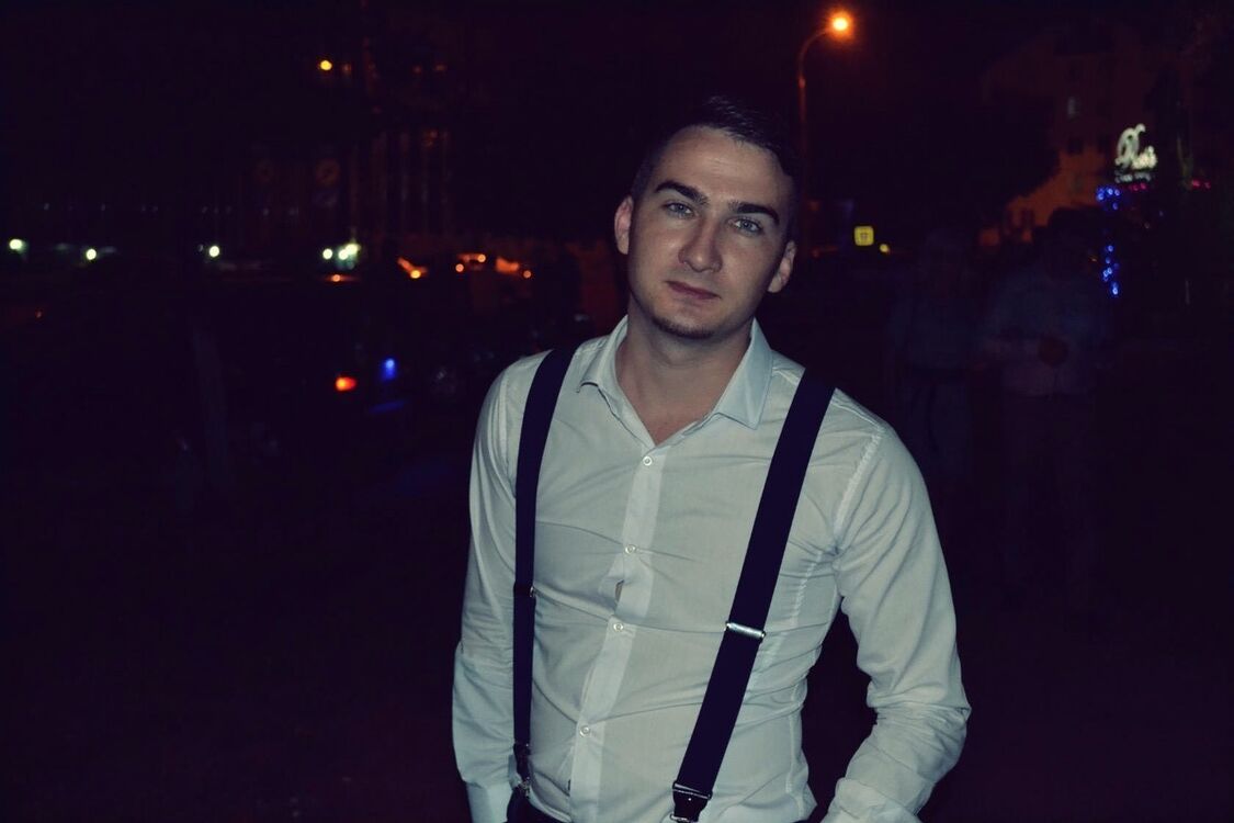  ,   Dragos, 37 ,   ,   , c 