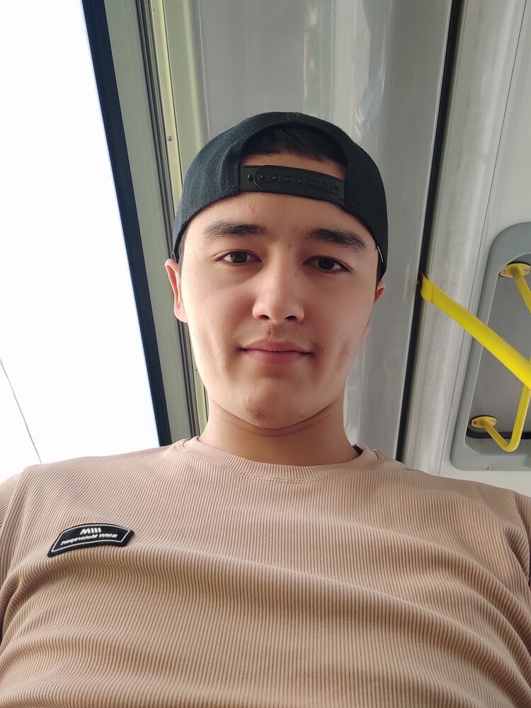  36782393  Ulmasbek, 24 ,    