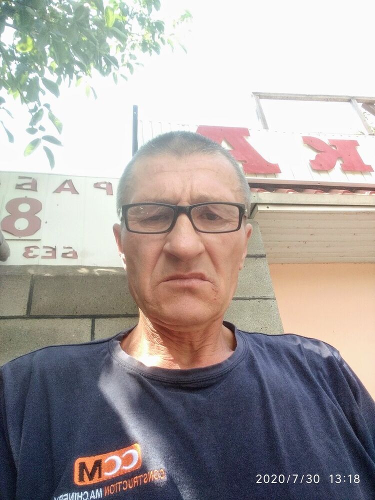  22318173  , 61 ,    