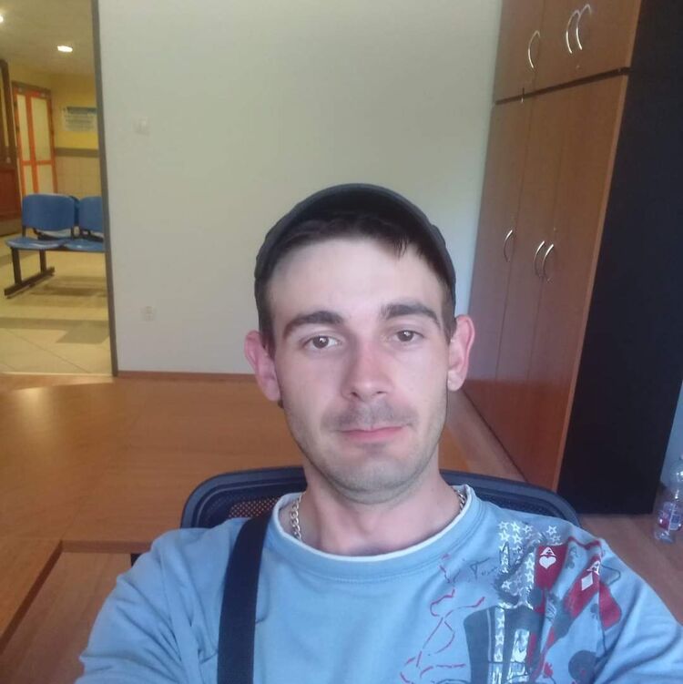  45255913  Joe, 34 ,    