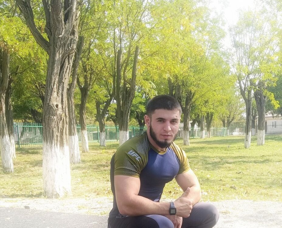  54435433  Amir, 29 ,    