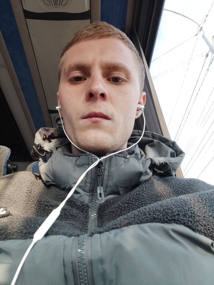  42735203  , 25 ,    