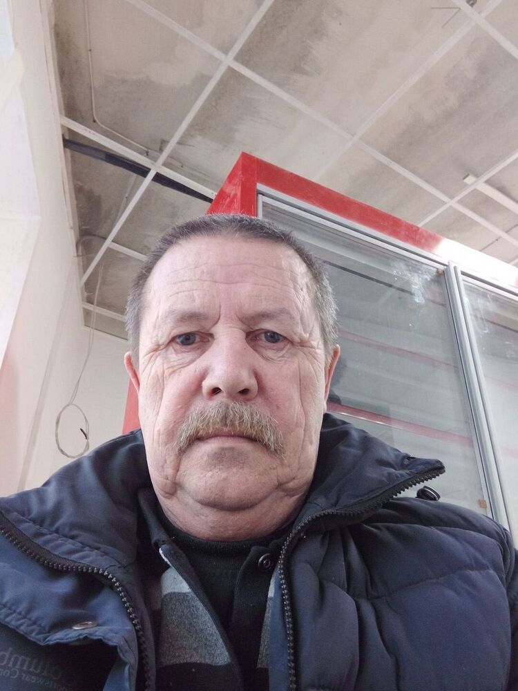  33205173  , 61 ,    