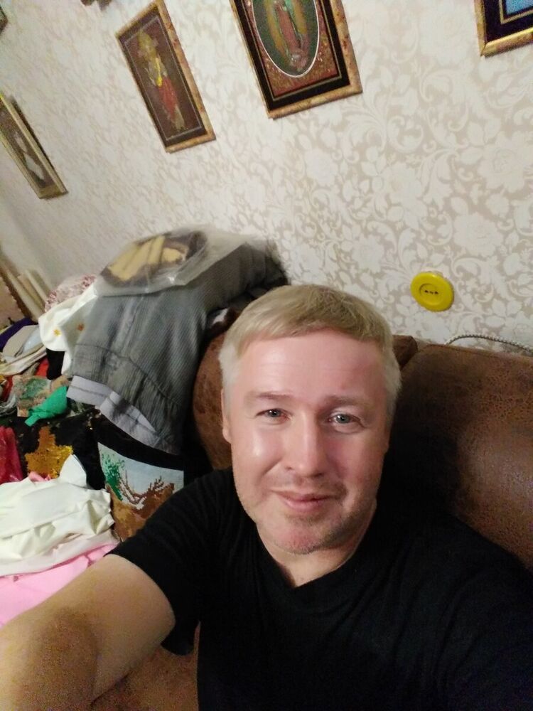  21615153  , 49 ,    