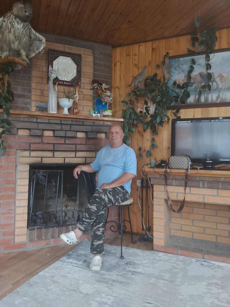  54179693  , 62 ,    