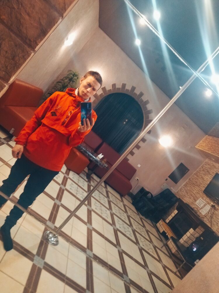  32539813  , 26 ,    
