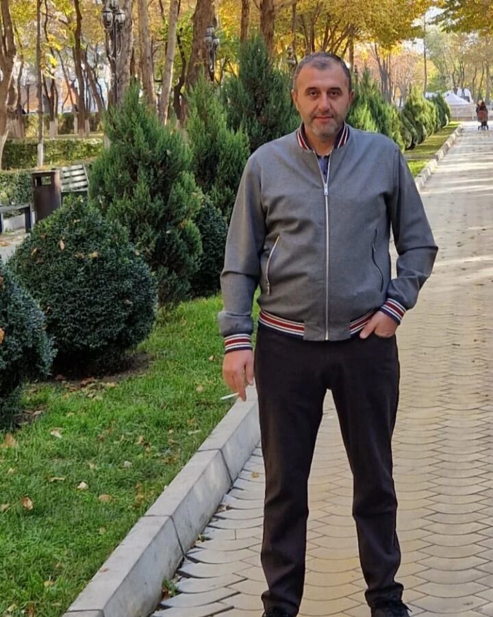  52681883  Karo, 55 ,    