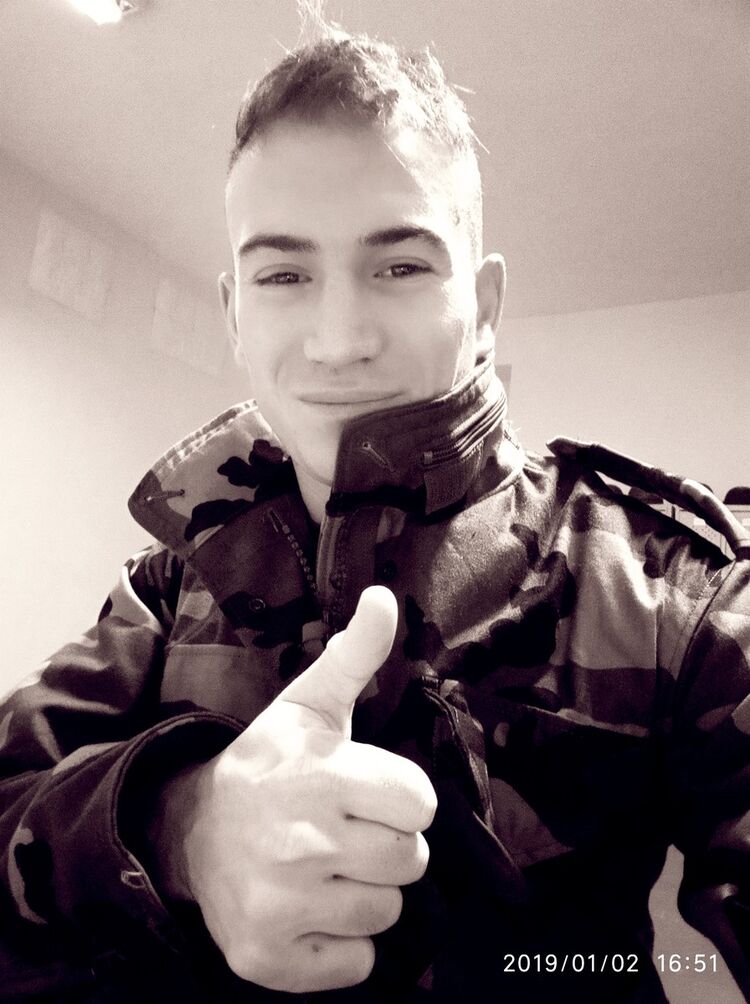 ,   Cristian, 30 ,   ,   , c 