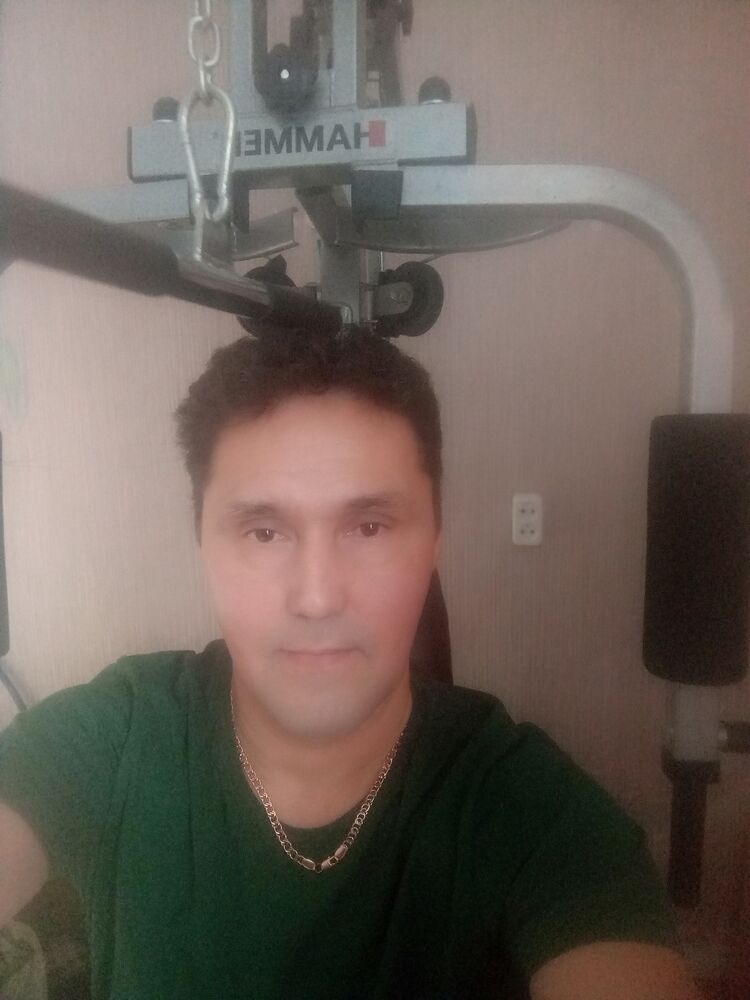  39900983  , 49 ,    
