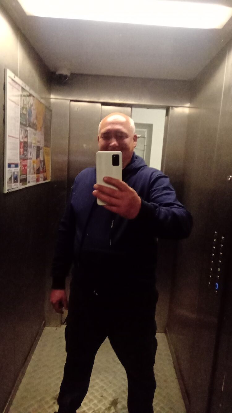  37239403  , 48 ,    