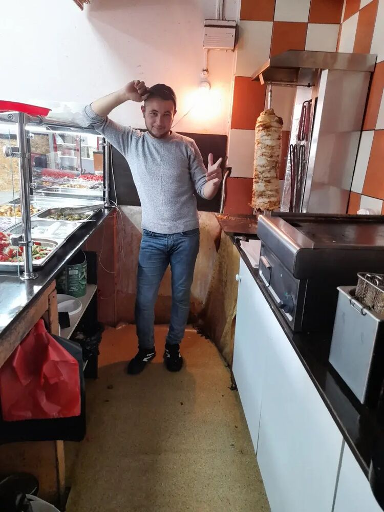  24143283  , 30 ,    -