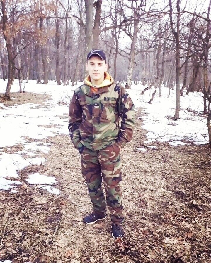  14452993  Arkadye, 27 ,    