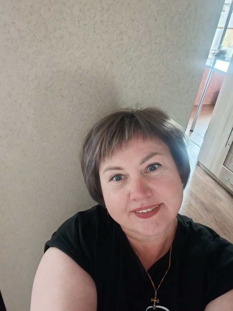  53949483  Lugmila, 42 ,    