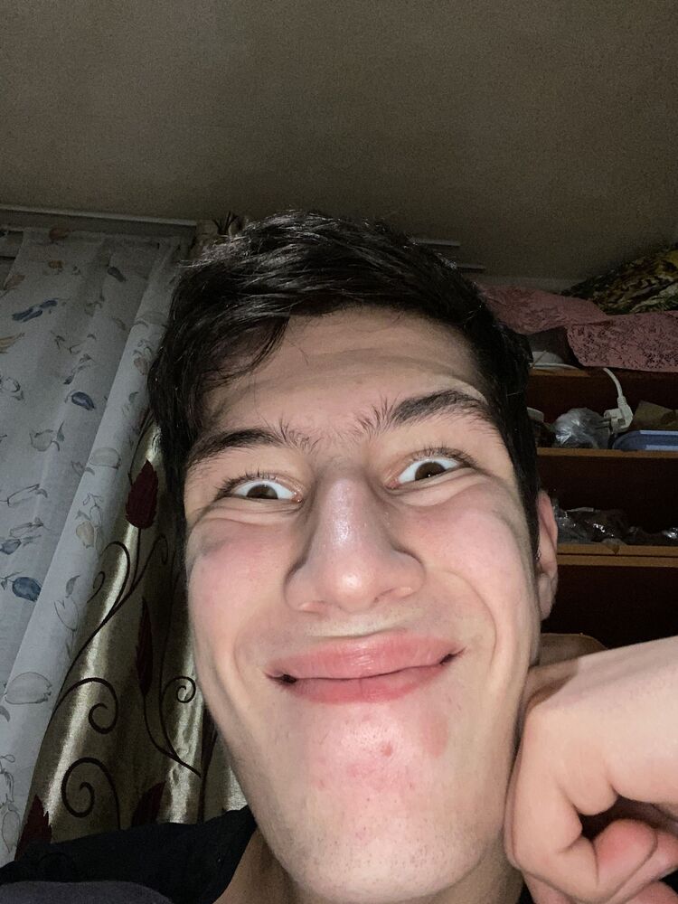  30785923  , 22 ,    -