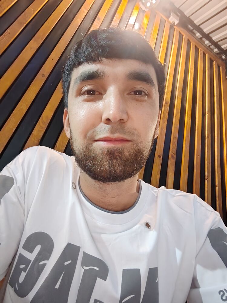  54379033  Ghost, 26 ,    