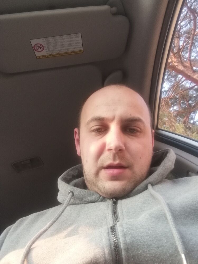  Praha,   , 37 ,   ,   , c , 