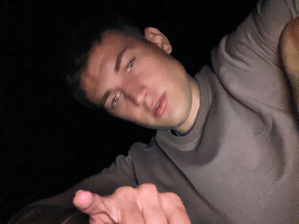  54203463  Seraphim, 22 ,    