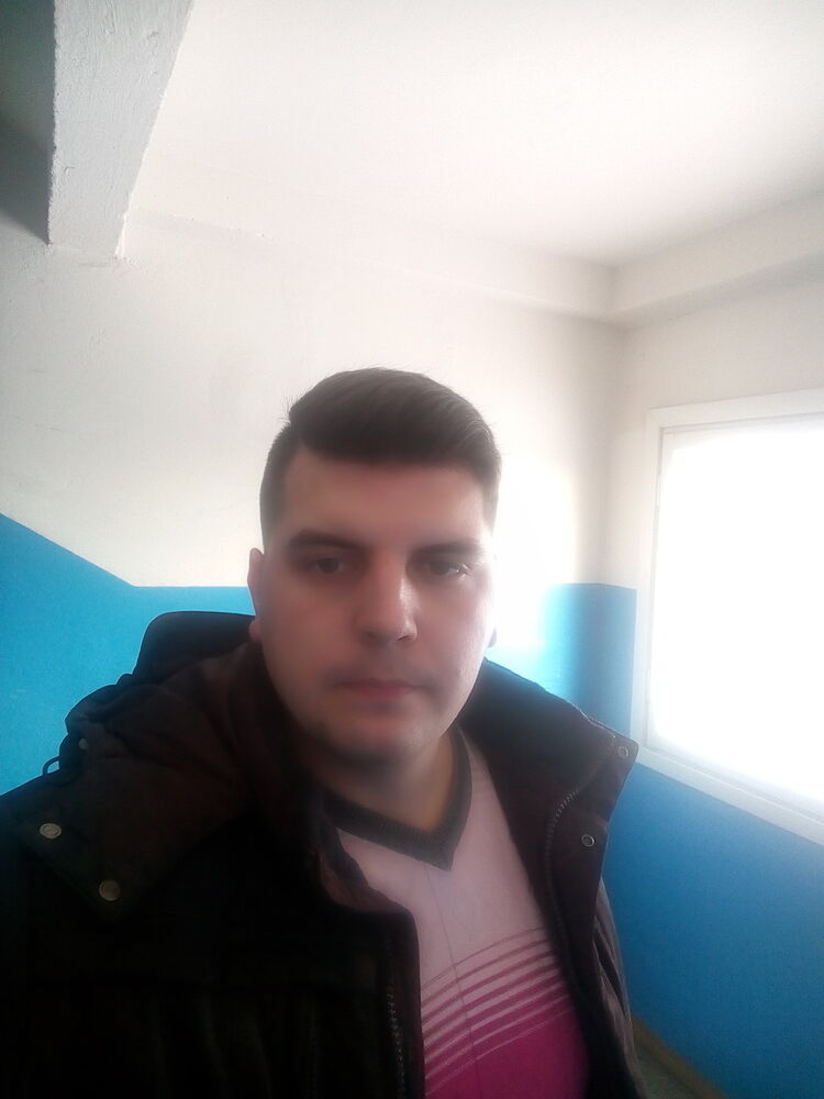 ,   Romann, 32 ,   ,   , c 