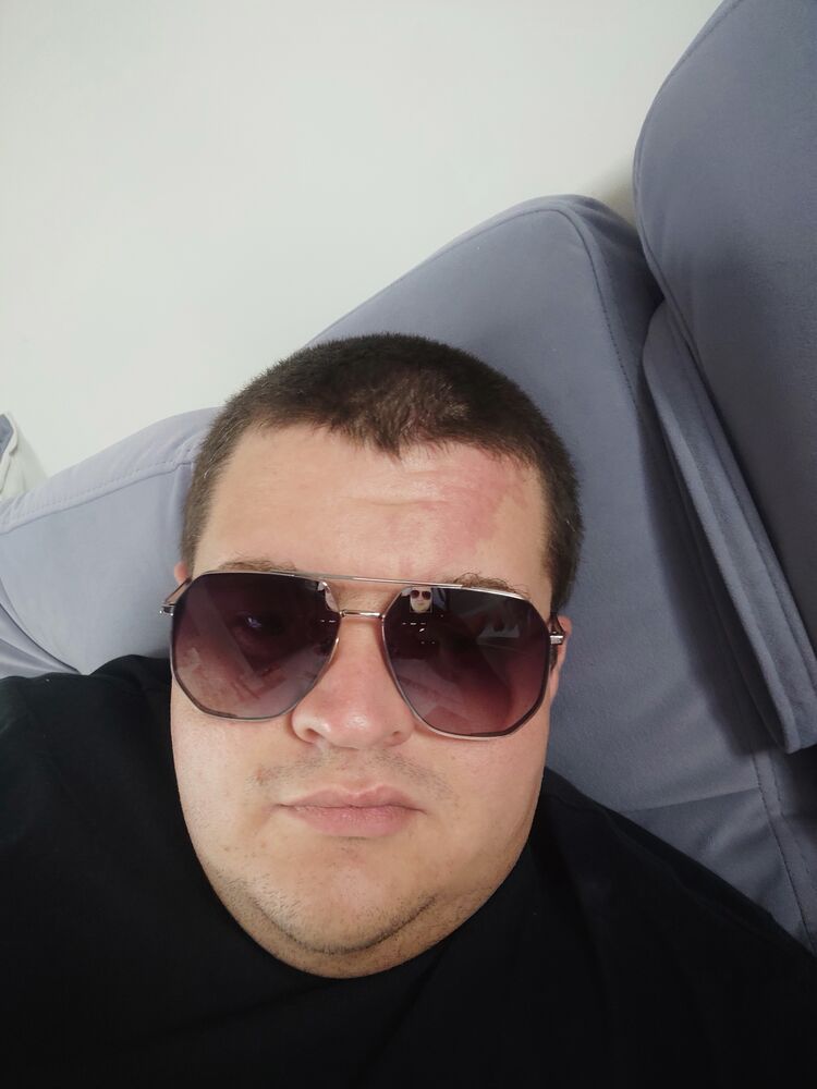  44303713  , 32 ,    