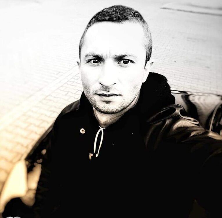  29875343  Viktor, 32 ,    Bialobrzegi