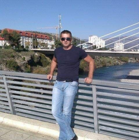  Podgorica,   Dv, 40 ,   ,   , c 