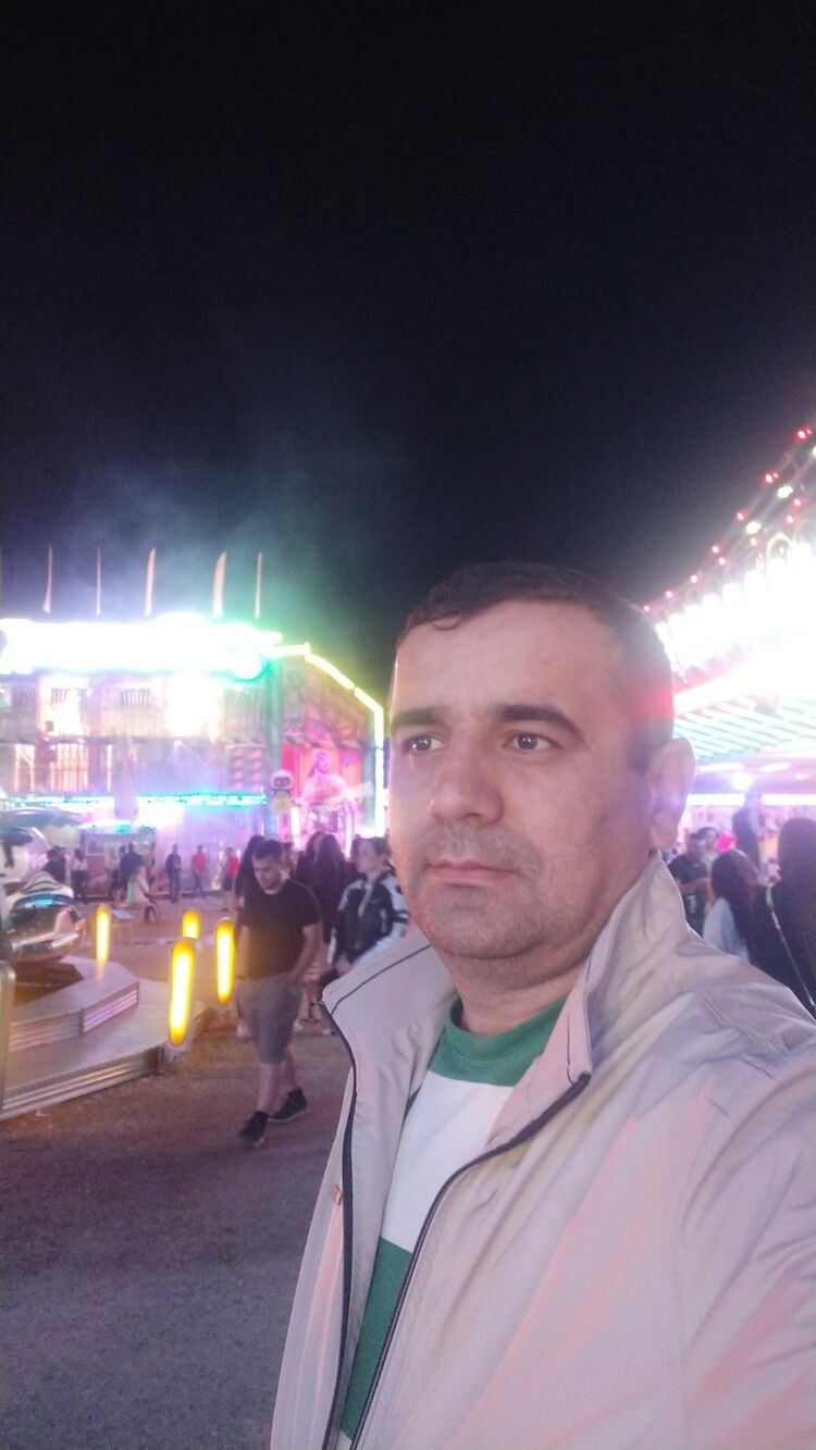  35731363  Rustam, 38 ,    Abenberg