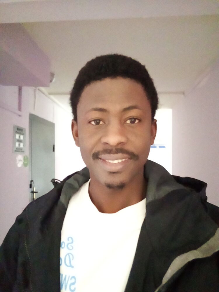 ���������� ��������, ���� ������� Elhadji, 30 ���, ������������ ��� ������, ����� � ���������, c�������� ���������