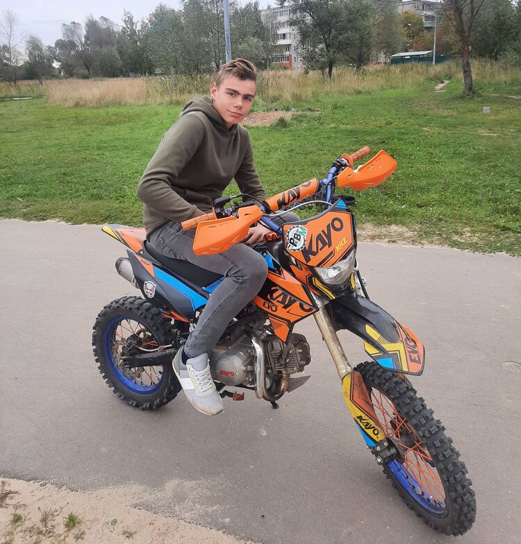 ���� 24641893 ����� �����, 22 ����, ���� ���������� � �����������